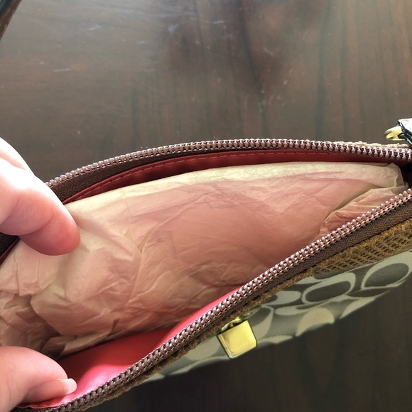 Coach Signature Collection Large Wristlet - Picture 4 of 11